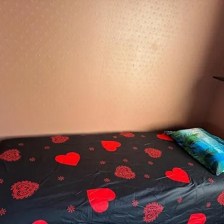 Maura Oslo Airport Quarto em Acomodações Particulares Nannestad